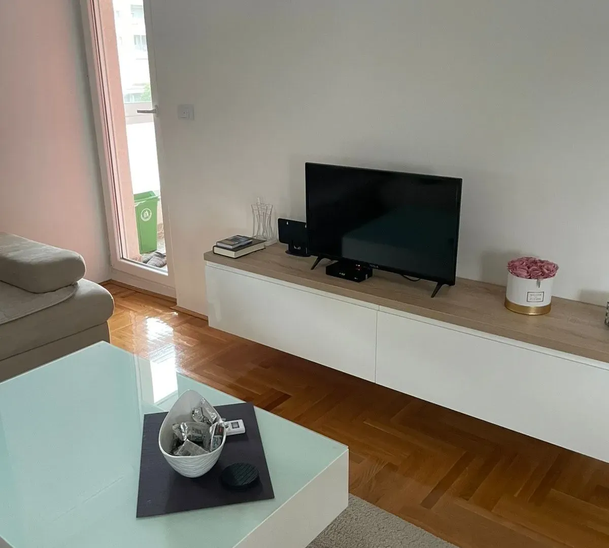 Rent, one bedroom apartment, 50m², Stari Aerodrom, Podgorica