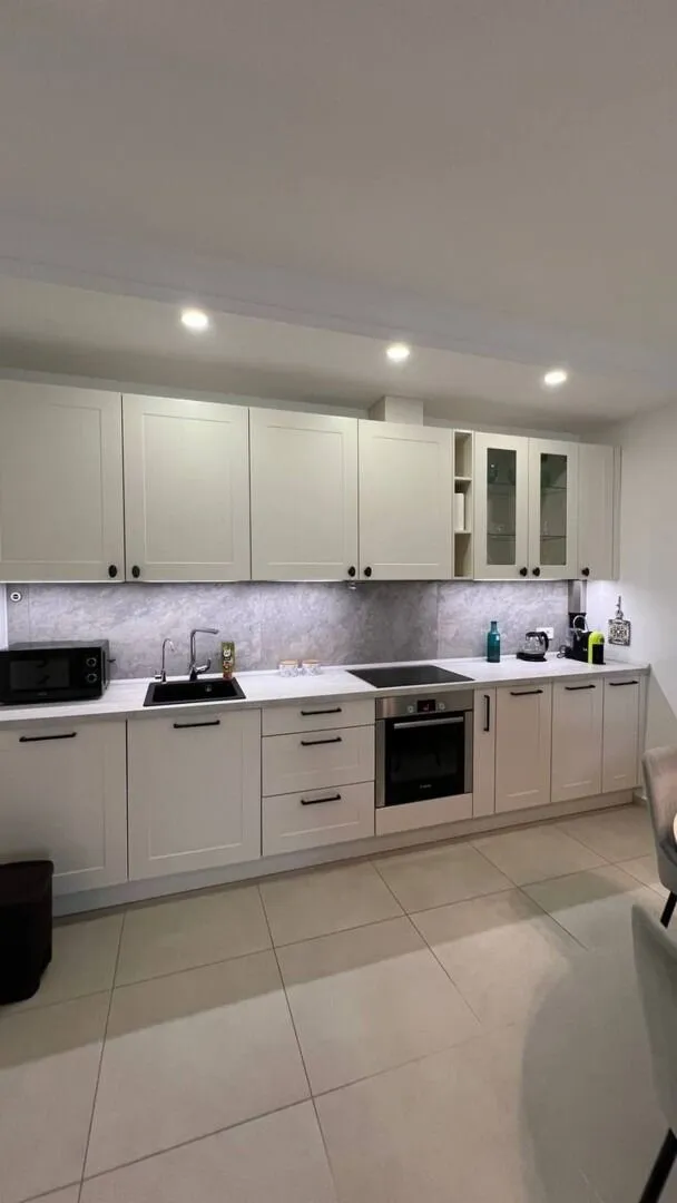 Prodaja, dvosoban stan, 68m², Kava, Tivat