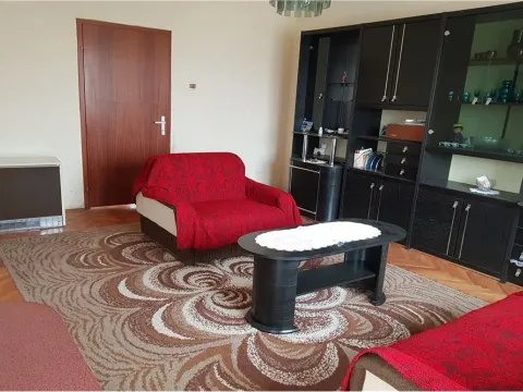 Prodaja, kuća, 400m², Niš, Srbija - image 13