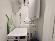 Izdavanje, trosoban stan, 78m², Savski Venac, Beograd - image 12