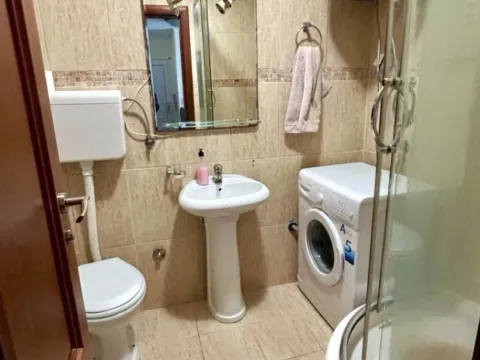 Izdavanje, dvosoban stan, 60m², Preko Morače, Podgorica - image 9