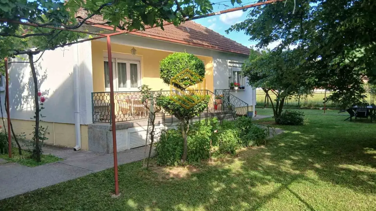 Sale, house, 100m², Murtovina, Podgorica