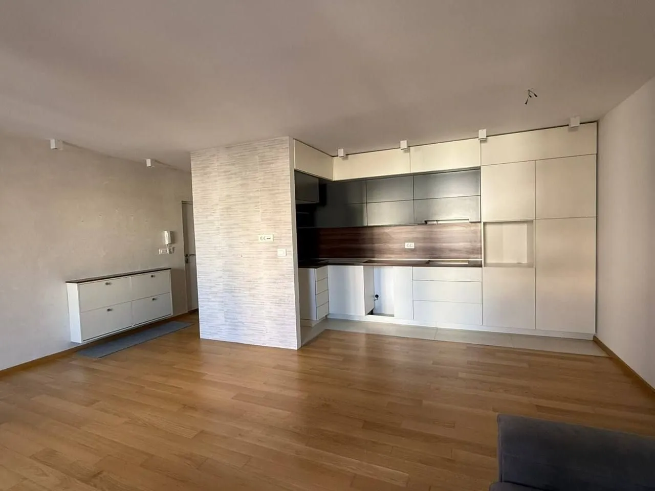 Sale, two bedroom apartment, 82m², Budva, Crna Gora