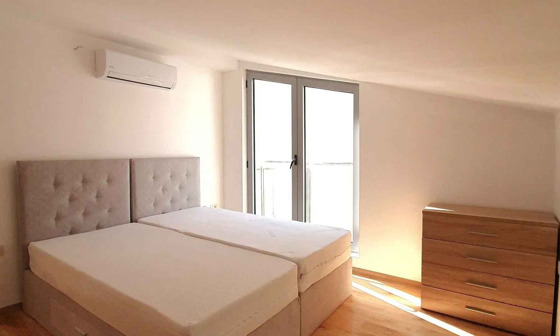 Sale, three bedroom apartment, 171m², Petrovac, Budva