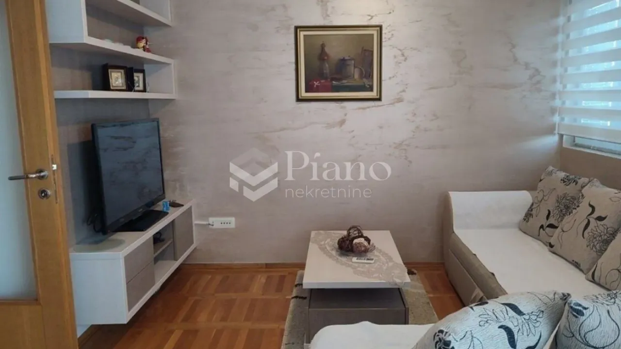 Rent, one bedroom apartment, 52m², Blok 9, Podgorica