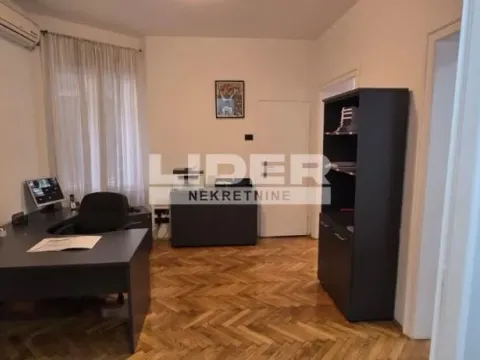 Izdavanje, poslovni prostor, 100m², Savski Venac, Beograd - image 6