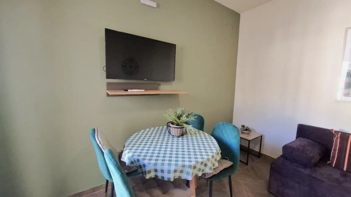 Rent, one bedroom apartment, 50m², Ilino, Bar