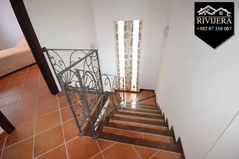 Sale, house, 235m², Kostanjica, Kotor
