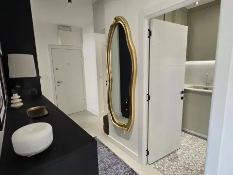 Prodaja, dvosoban stan, 70m², Centar, Tivat - image 7