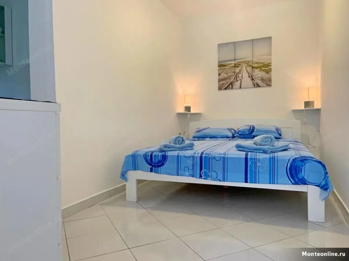 Sale, three bedroom apartment, 164m², Sveti Stefan, Budva