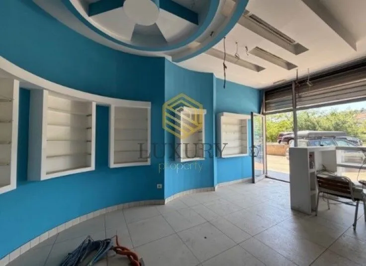 Rent, office space, 91m², Vezirov Most, Podgorica