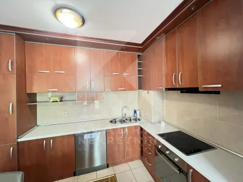 Rent, one bedroom apartment, 43m², Krivi Most, Podgorica - image 6