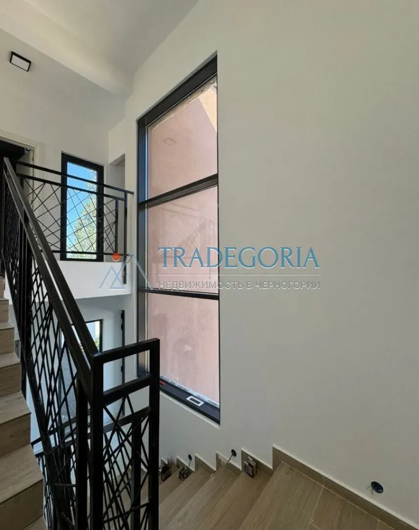 Prodaja, kuća, 196m², Bar, Crna Gora