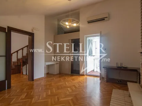 Rent, house, 250m², Mareza, Podgorica - image 14