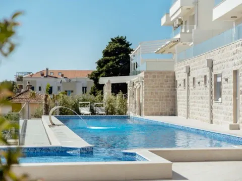 Prodaja, dvosoban stan, 87m², Baošići, Herceg Novi - image 12