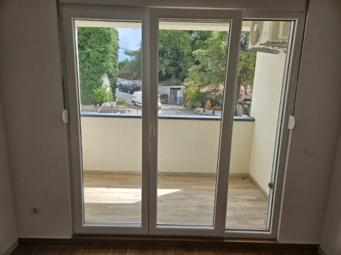 Prodaja, jednosoban stan, 45m², Radanovići, Kotor