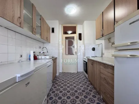 Izdavanje, dvosoban stan, 75m², Pobrežje, Podgorica - image 3