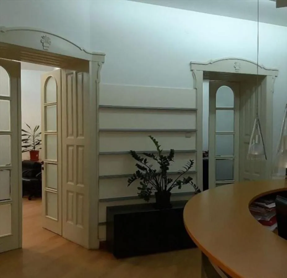 Rent, office space, 185m², Stari Grad, Beograd