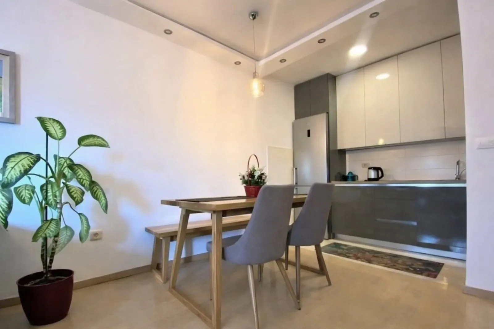 Izdavanje, jednosoban stan, 47m², City Kvart, Podgorica