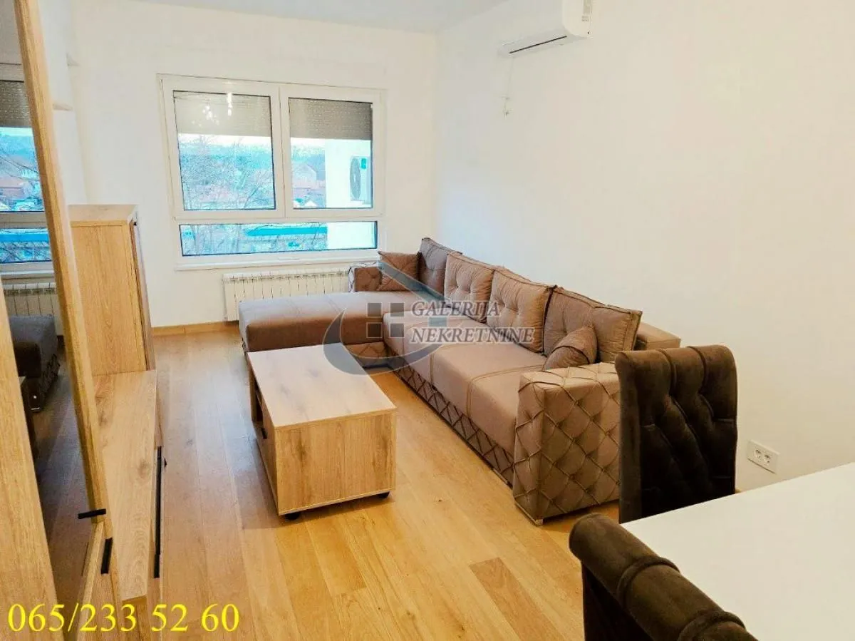 Sale, three bedroom apartment, 67m², Kluz, Zvezdara Sve Podlokacije