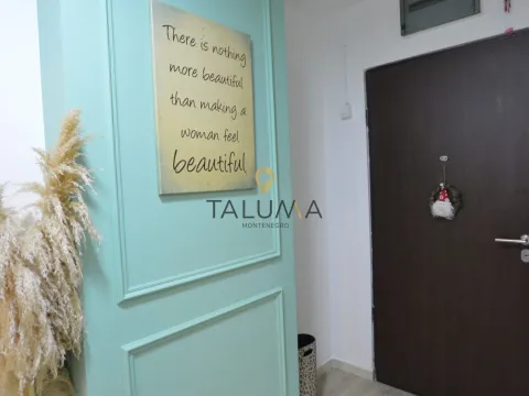 Izdavanje, poslovni prostor, 63m², City Kvart, Podgorica - image 10