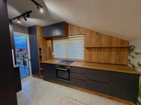 Rent, house, 360m², Zagorič, Podgorica - image 6