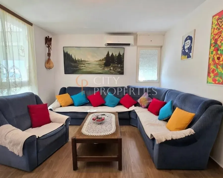 Sale, apartment, 77m², Blok 5, Podgorica