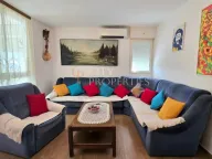 Sale, apartment, 77m², Blok 5, Podgorica - image 1