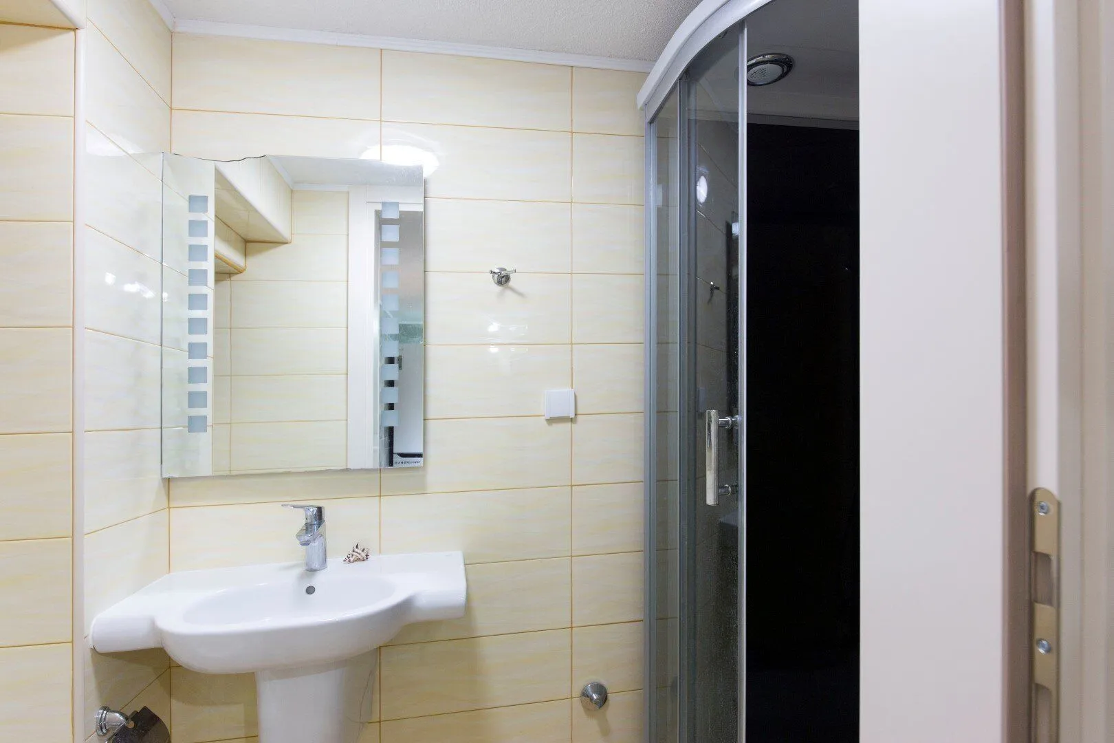 Sale, house, 190m², Kotor, Crna Gora