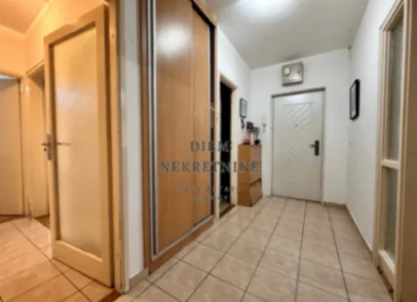 Prodaja, stan, 75m², Podgorica, Crna Gora - image 8