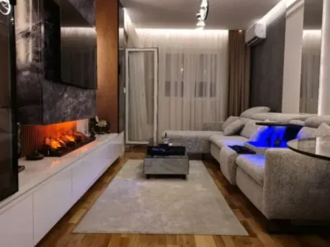 Prodaja, dvosoban stan, 84m², Stari Aerodrom, Podgorica - image 8