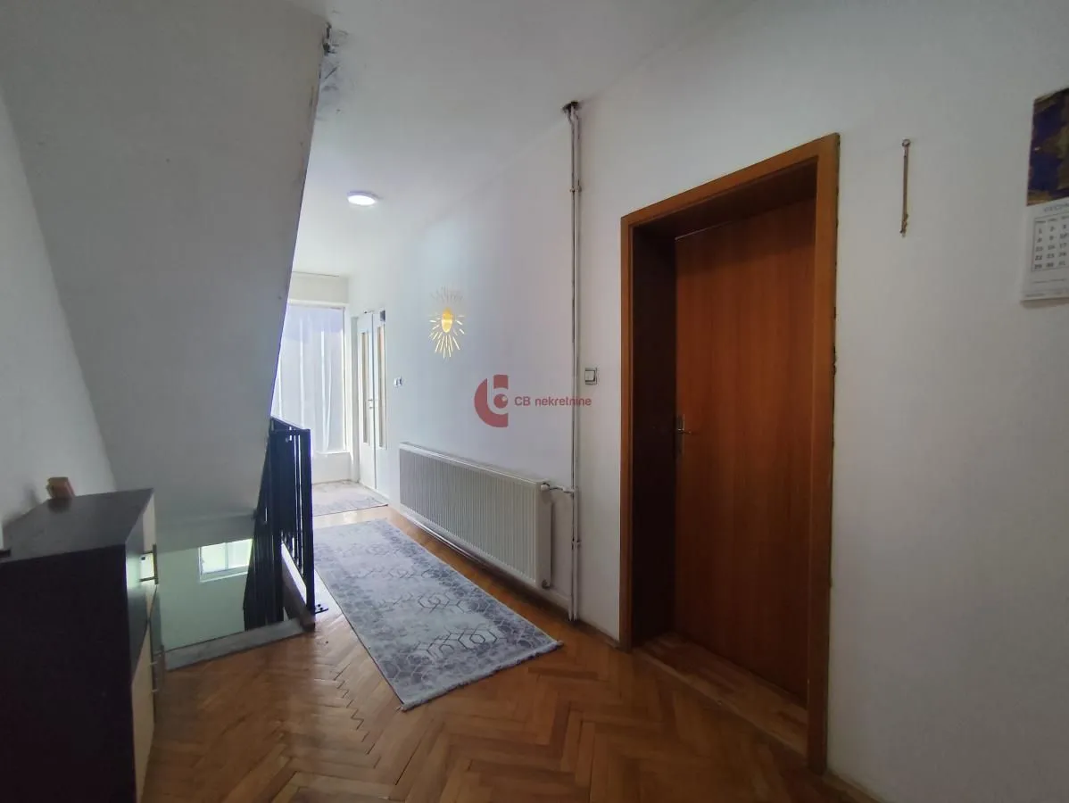 Prodaja, kuća, 441m², Novi Žednik, Subotica