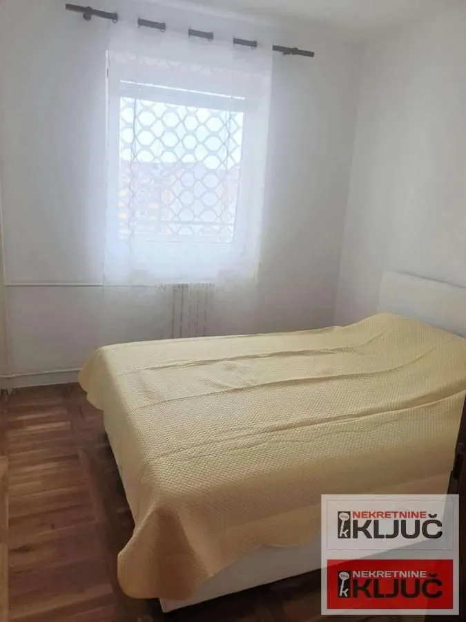 Izdavanje, dvosoban stan, 50m², Sajmište, Novi Sad