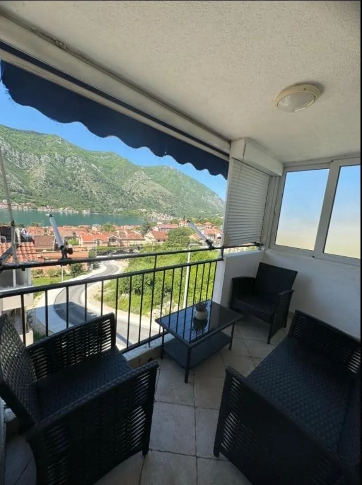 Rent, apartment, 50m², Kotor, Crna Gora