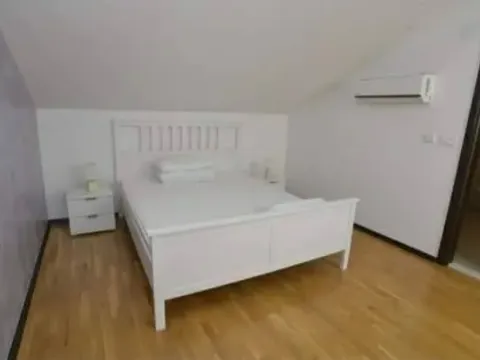 Rent, three bedroom apartment, 110m², Babin Do, Budva - image 6