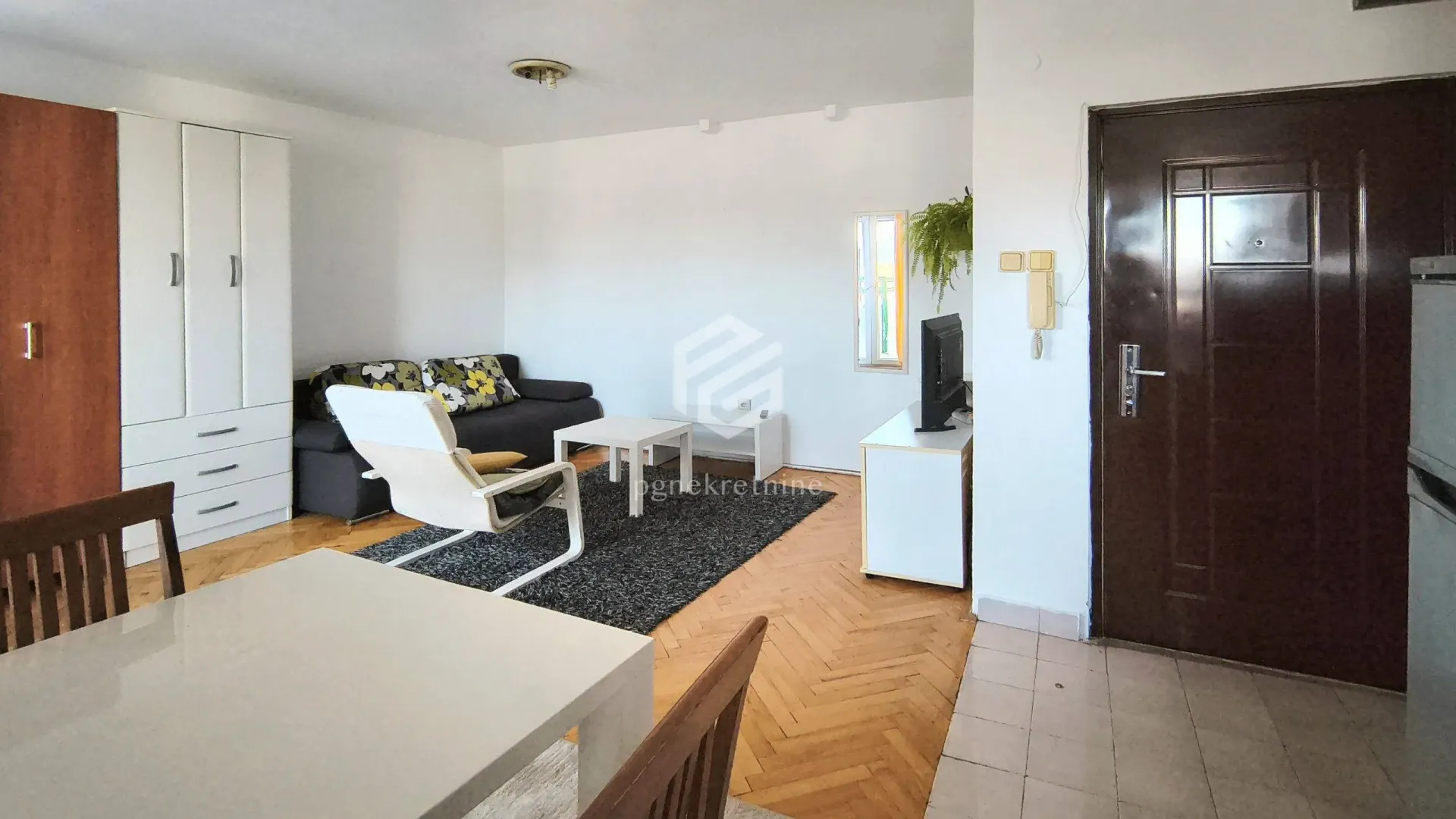 Prodaja, stan, 70m², Blok 6, Podgorica