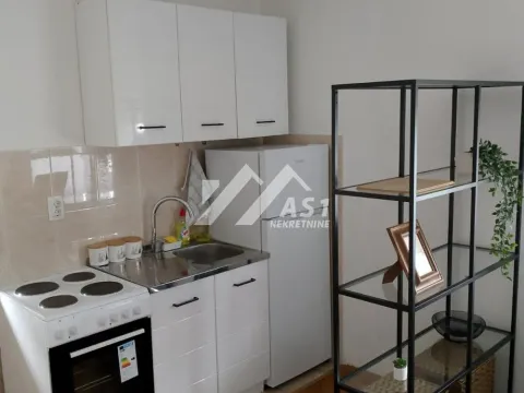 Rent, one bedroom apartment, 33m², Grbavica, Novi Sad Sve Podlokacije - image 5