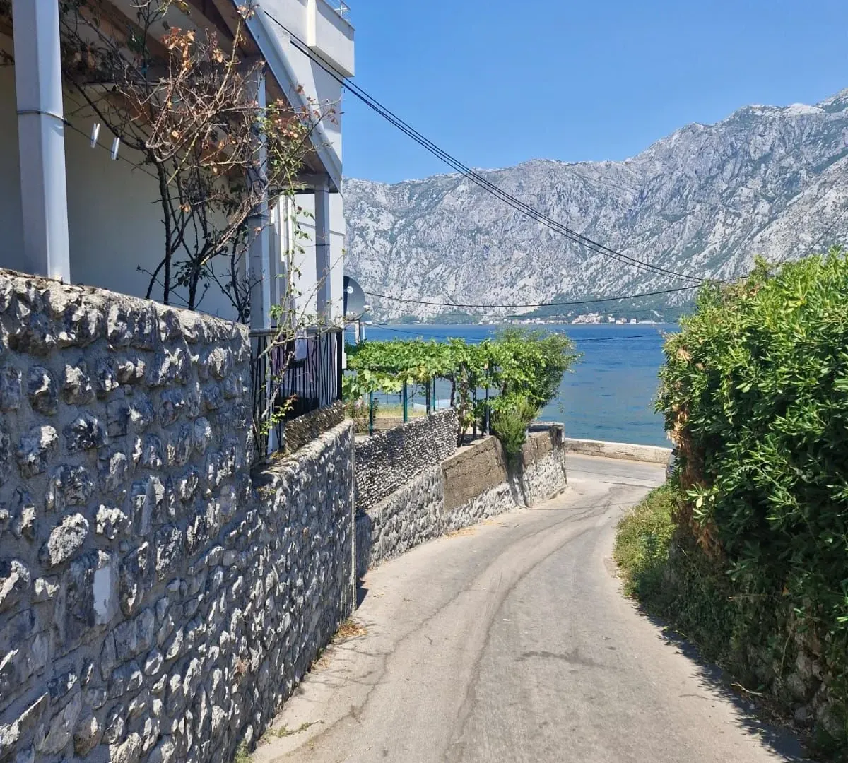 Sale, two bedroom apartment, 85m², Prčanj, Kotor