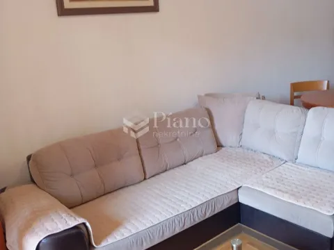 Izdavanje, jednosoban stan, 43m², Krivi Most, Podgorica - image 2
