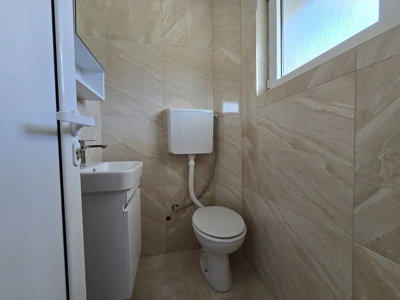 Rent, office space, 337m², Stari Aerodrom, Podgorica