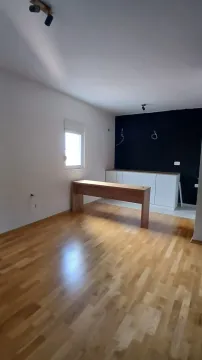 Sale, one bedroom apartment, 36m², Budva, Crna Gora - image 21