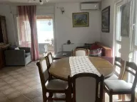 Izdavanje, kuća, 110m², Zemun Ugrinovci, Zemun Sve Podlokacije - image 2