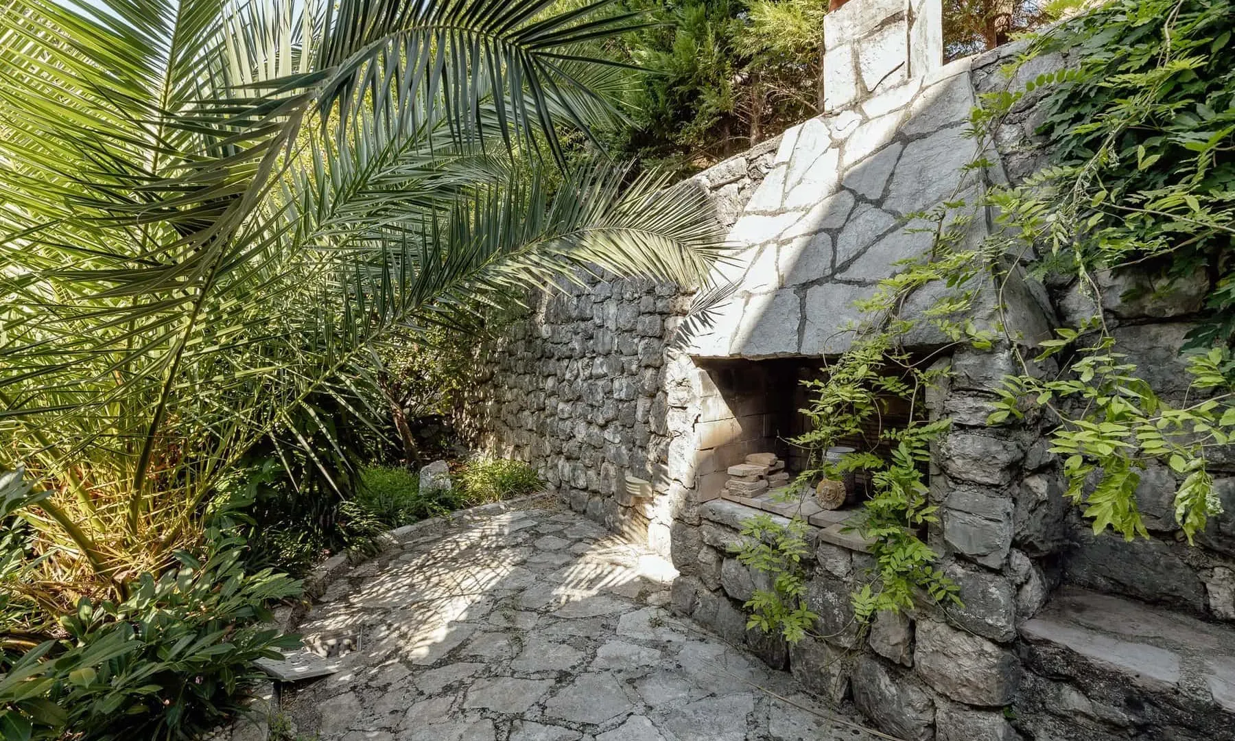 Sale, house, 240m², Risan, Kotor