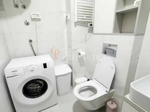 Izdavanje, stan, 45m², Central Point, Podgorica - image 2