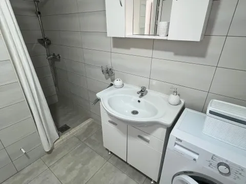 Rent, two bedroom apartment, 85m², Tomba, Bar - image 13