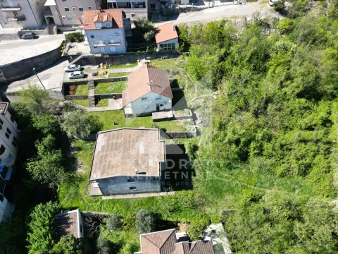 Sale, house, 250m², Zabjelo, Podgorica - image 2