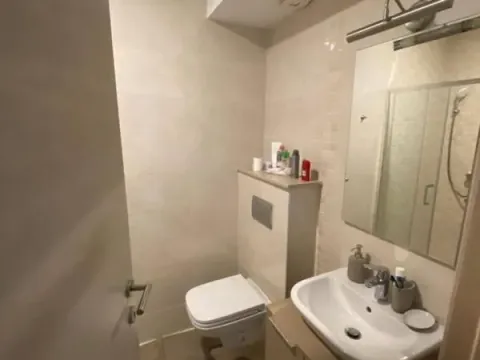 Rent, one bedroom apartment, 50m², Bečići, Budva - image 6