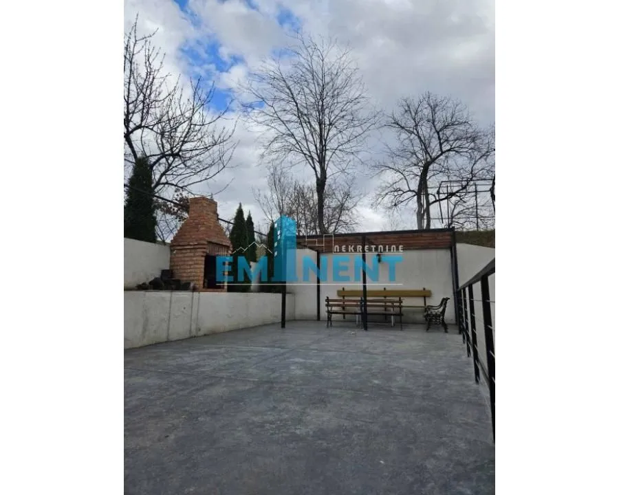 Rent, three bedroom apartment, 56m², Zemun Gornji Grad, Zemun Sve Podlokacije