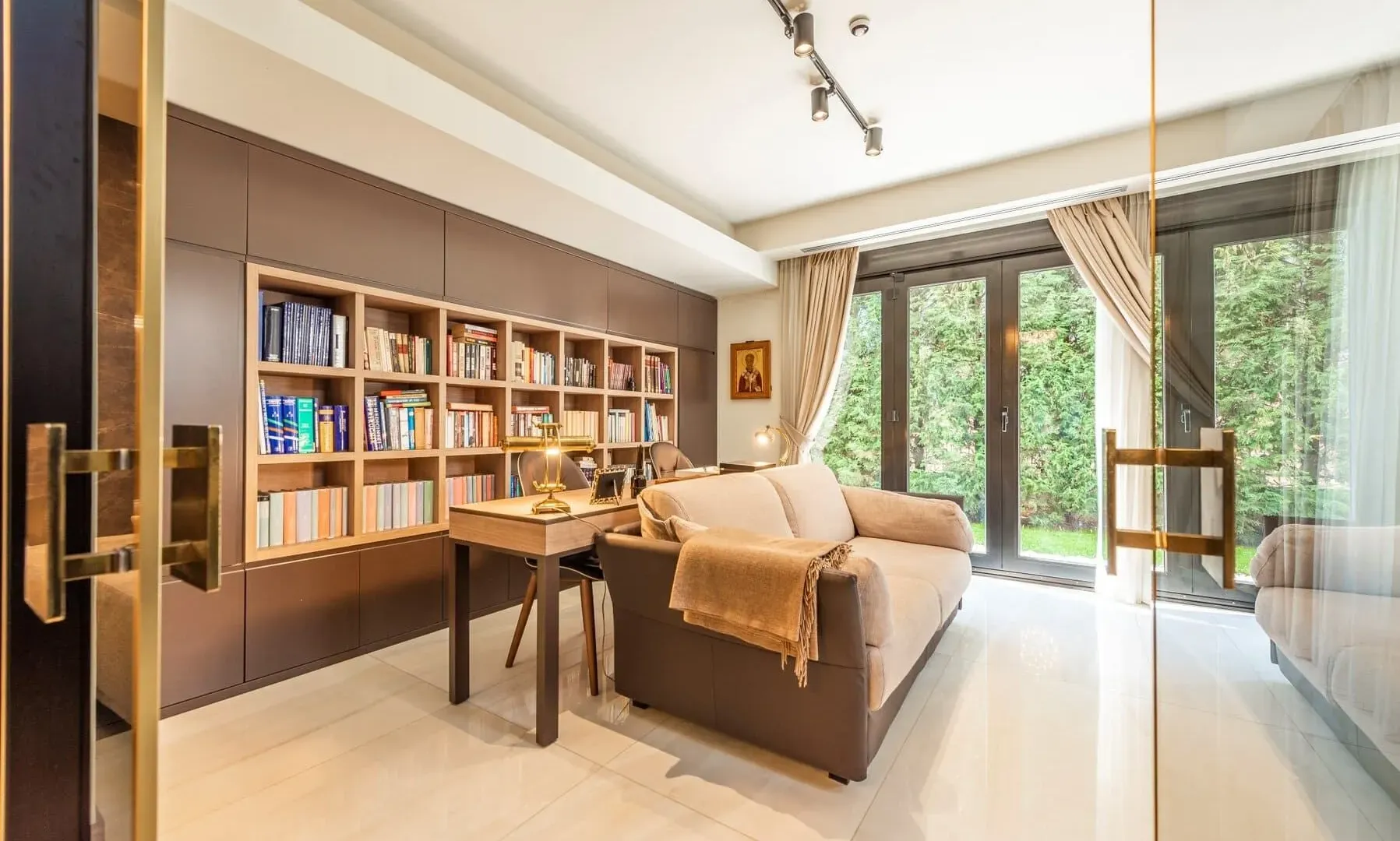 Sale, three bedroom apartment, 200m², Podgorica, Crna Gora