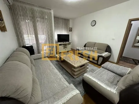 Izdavanje, jednosoban stan, 49m², Tuški Put, Podgorica - image 2